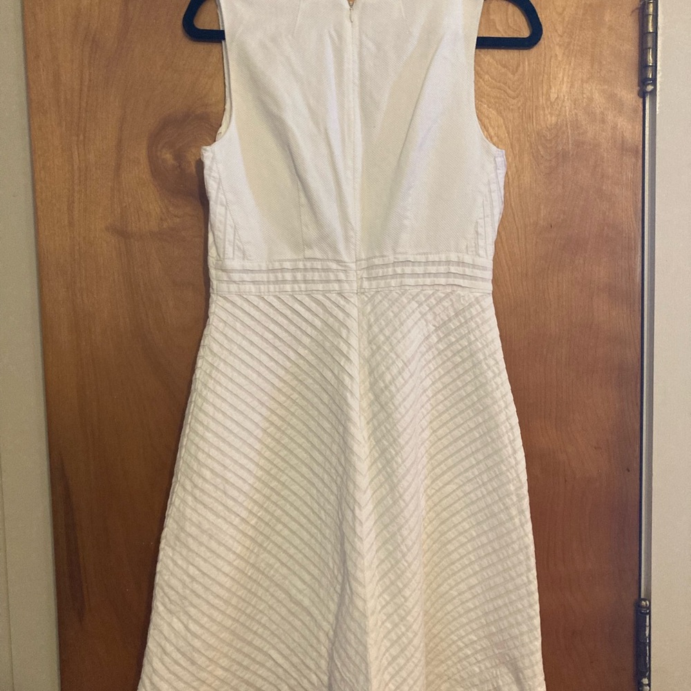 Women’s J Crew White Sleeveless V Neck Summer Dress, Size 2. - Picture 5 of 12